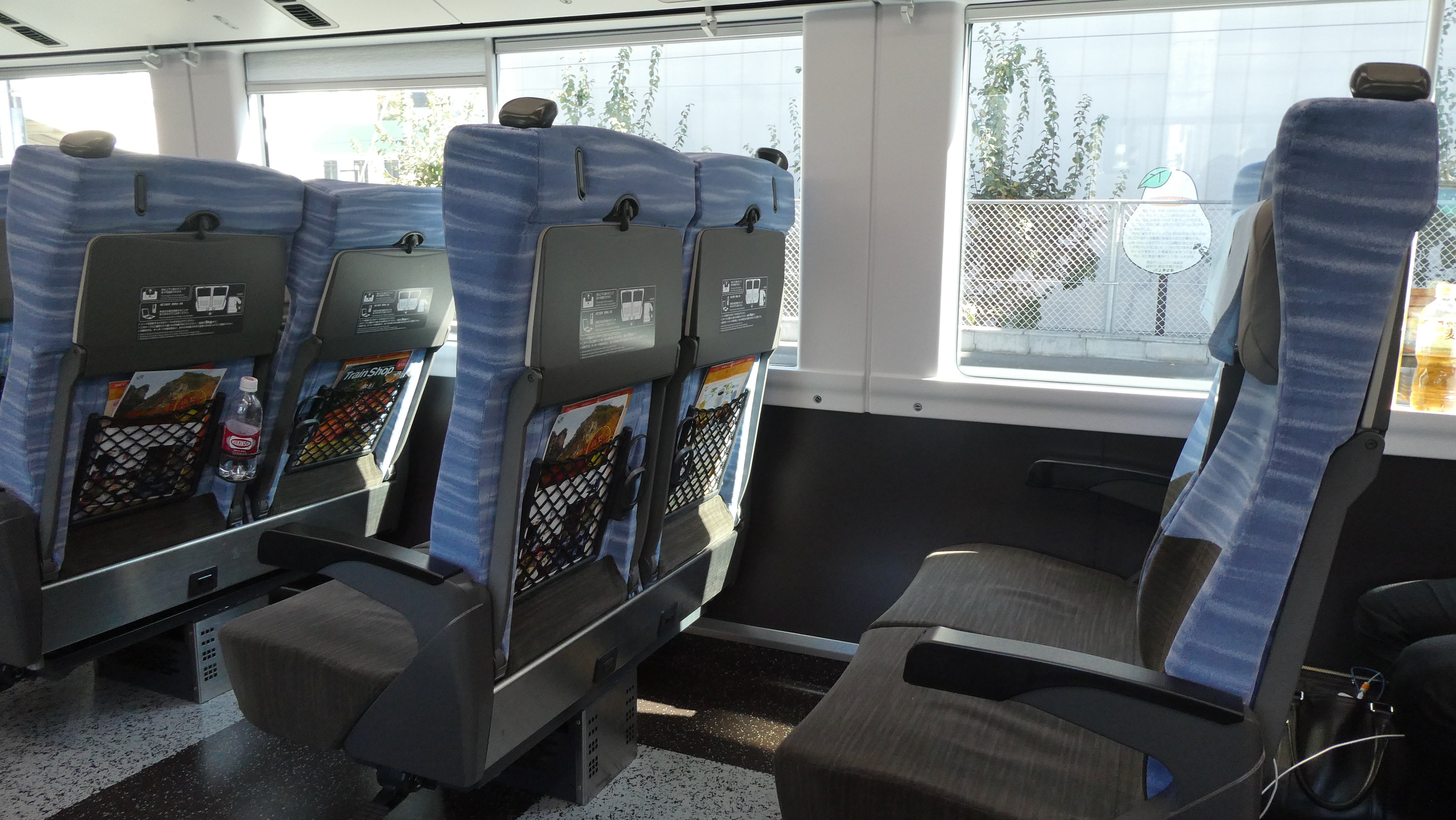 新幹線・在来線特急の指定席自由席、おトクなのは? 安さだけで測れないおトク度