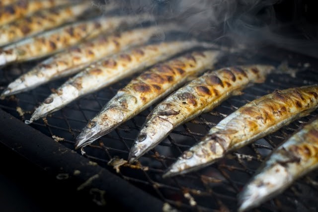 焼き魚への苦手意識はコレで克服！グリルなしでも簡単上手に魚が焼ける調理方法