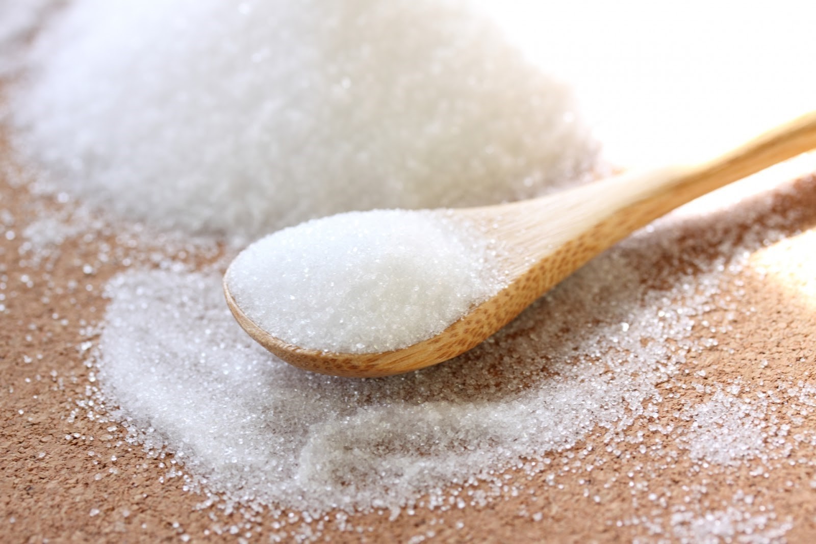 砂糖の効果は甘みを足すだけじゃない! 肉をやわらかに、長期保存可能の効果も