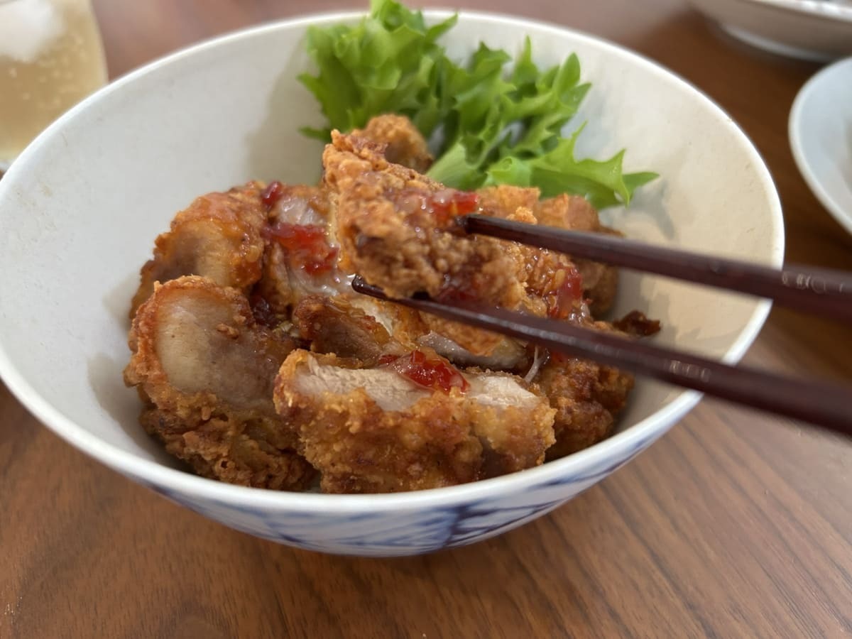 業務スーパー】人気の「タイでつくった美味しいからあげ」を実食