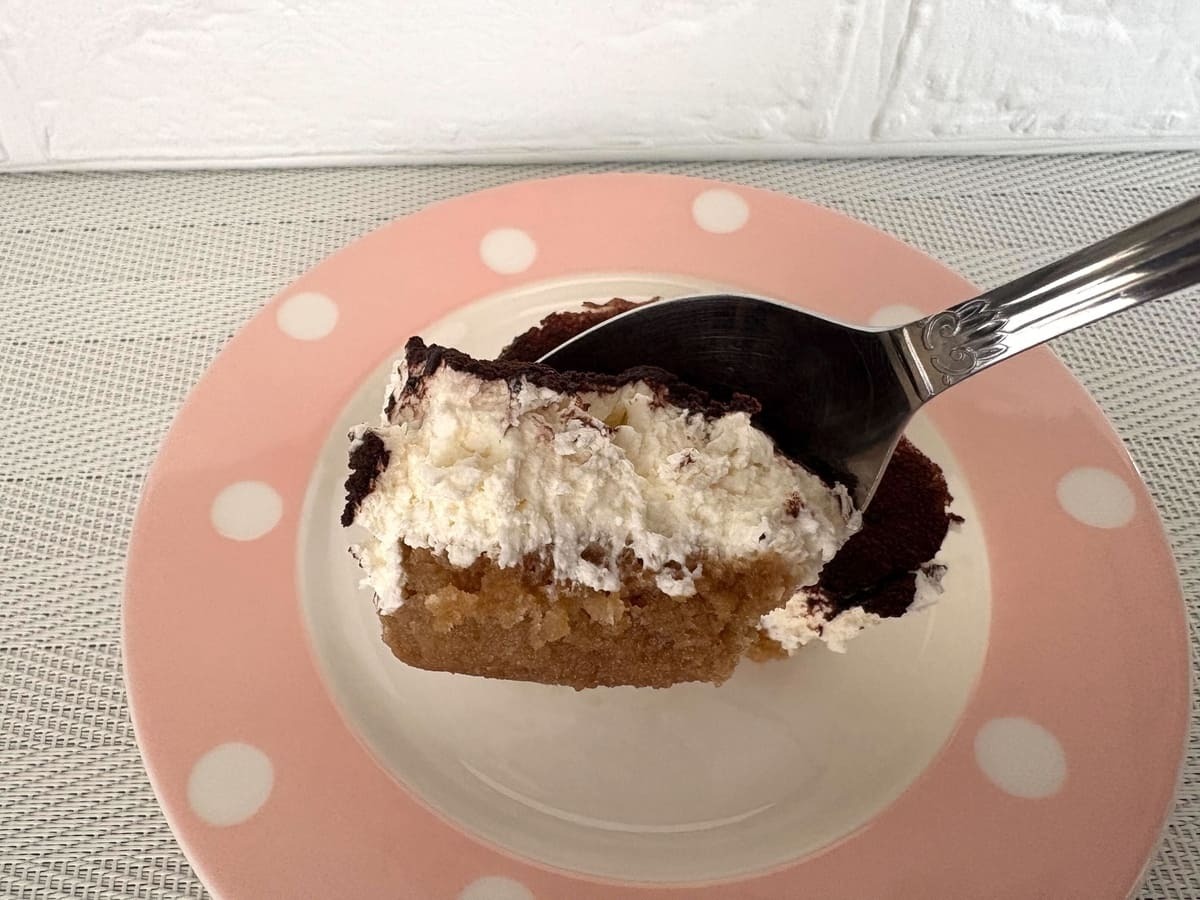 ロピア】約16cmの巨大スイーツに衝撃！「かすてぃらみす」はフワシュワ