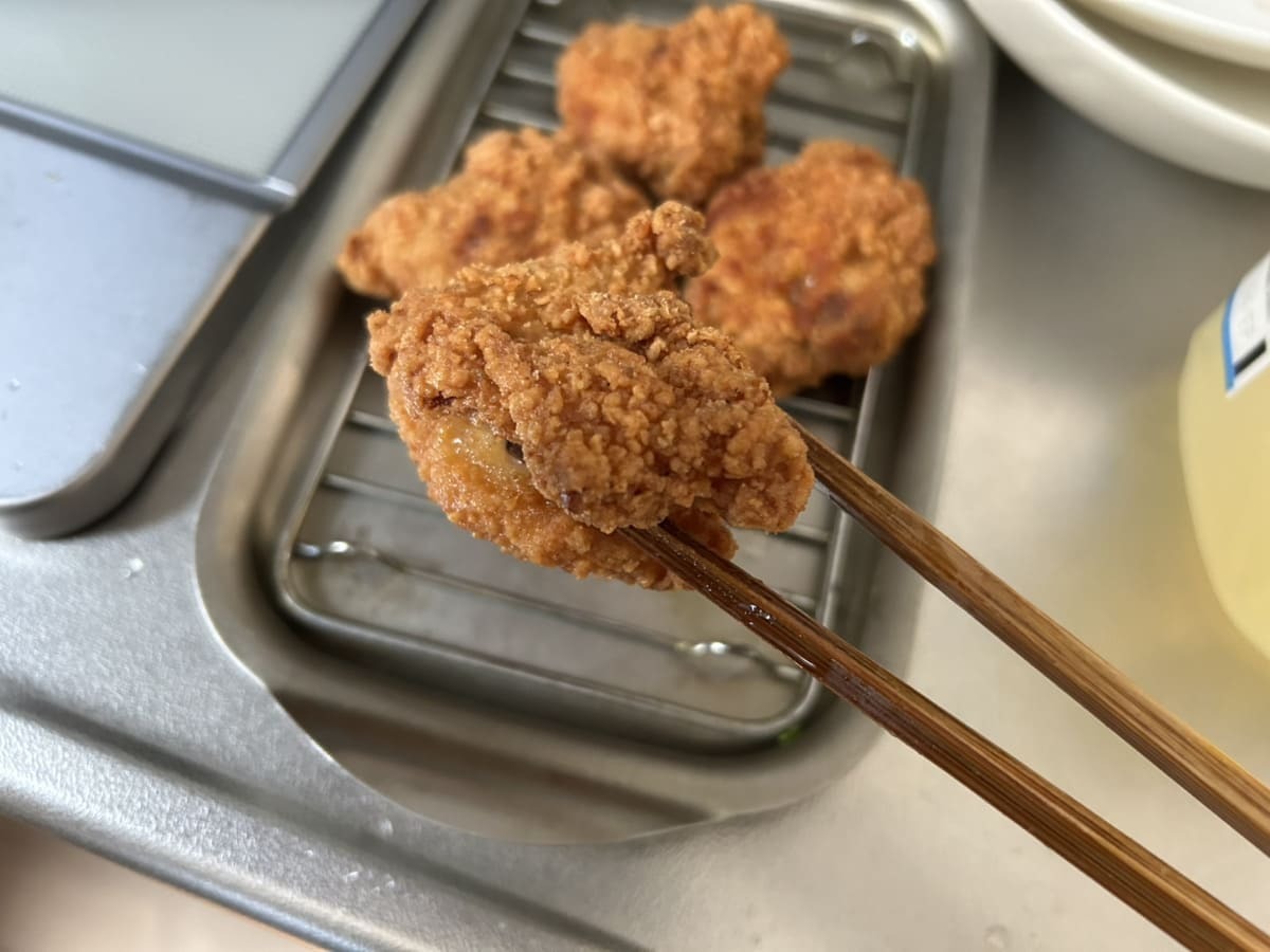 業務スーパー】人気の「タイでつくった美味しいからあげ」を実食
