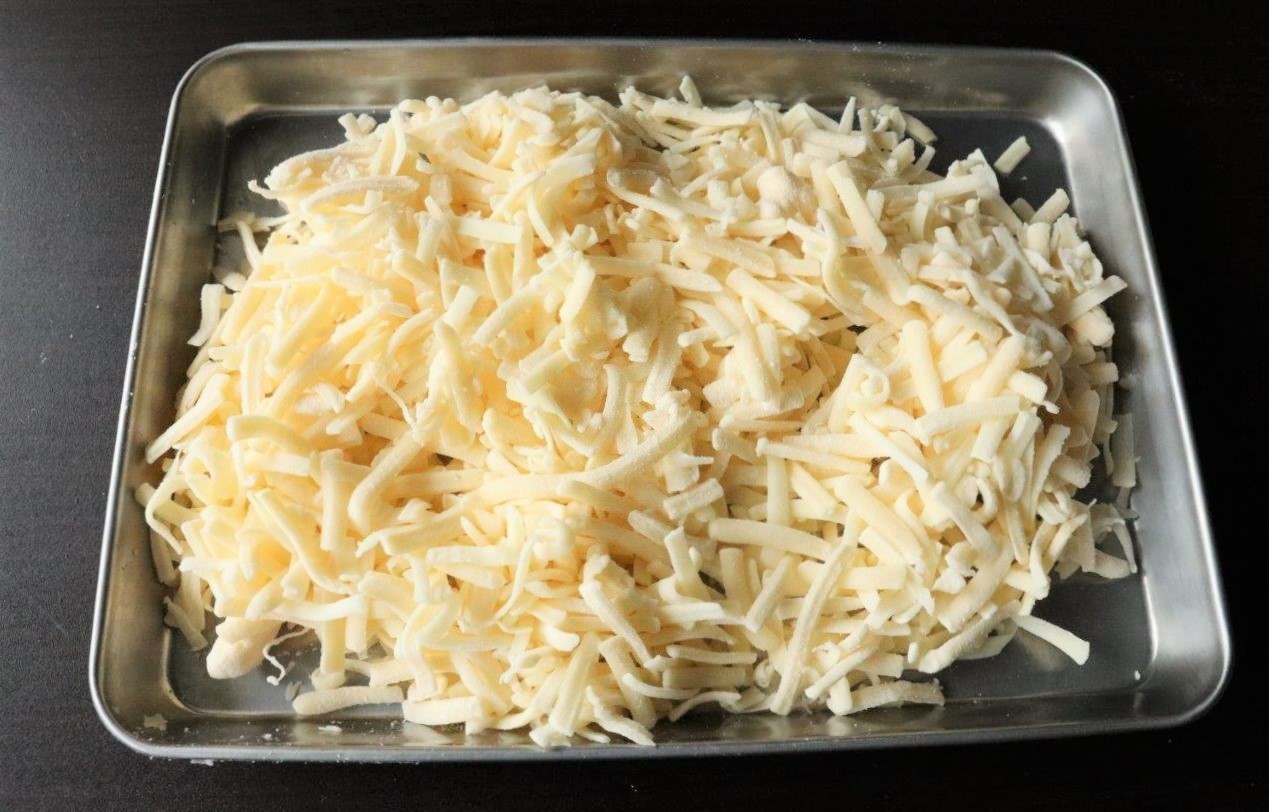 実はそれ 間違いかも 種類別 長持ちさせるチーズの保存方法 トクバイニュース
