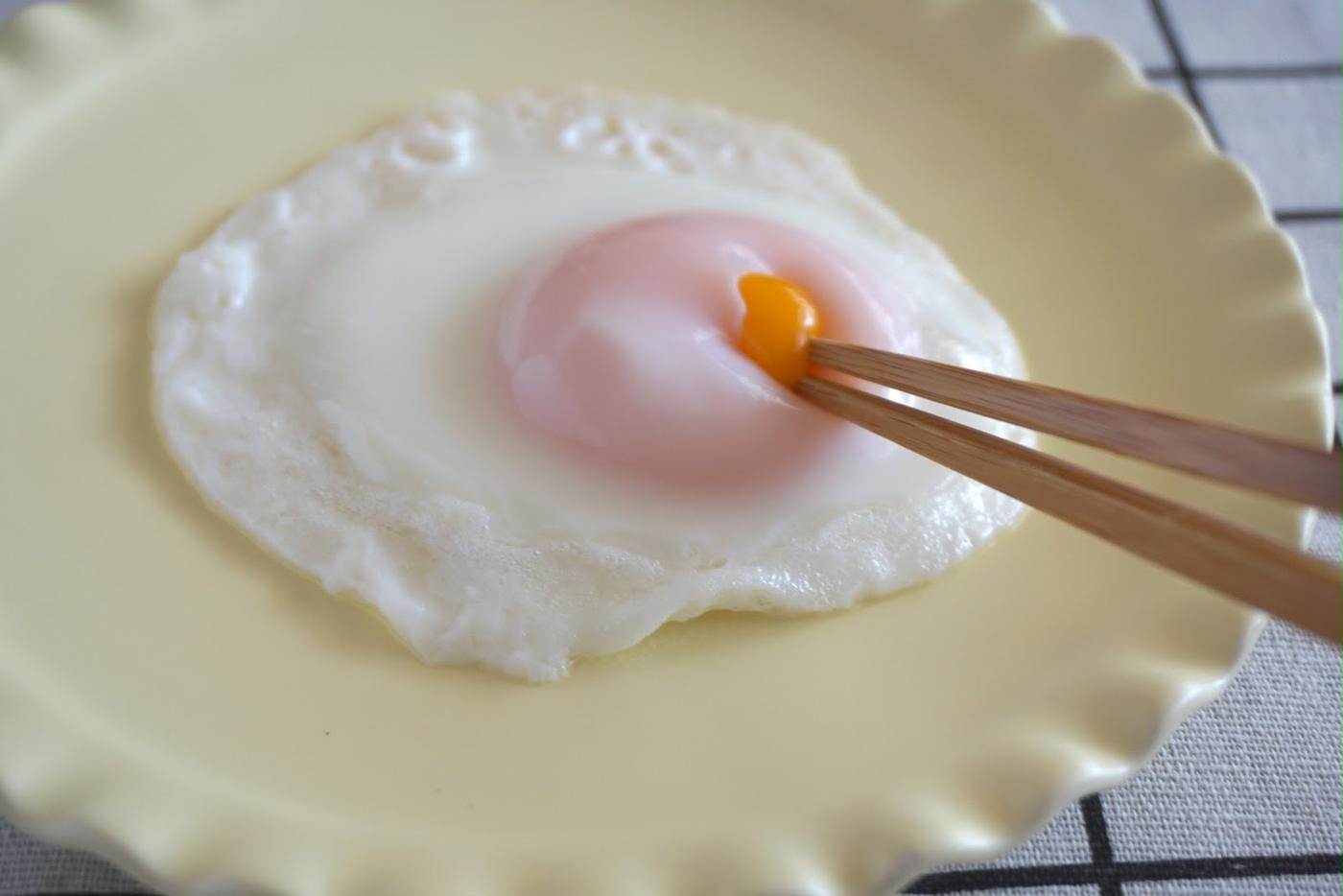 きれいな 目玉焼き のコツは みんなの焼き方5テクニックを試してみた トクバイニュース