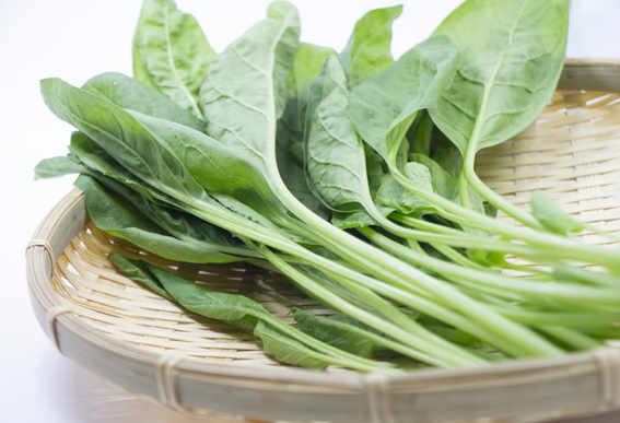 ほうれん草 生で食べたらダメ 冬が旬の栄養満点 買い 野菜 トクバイニュース