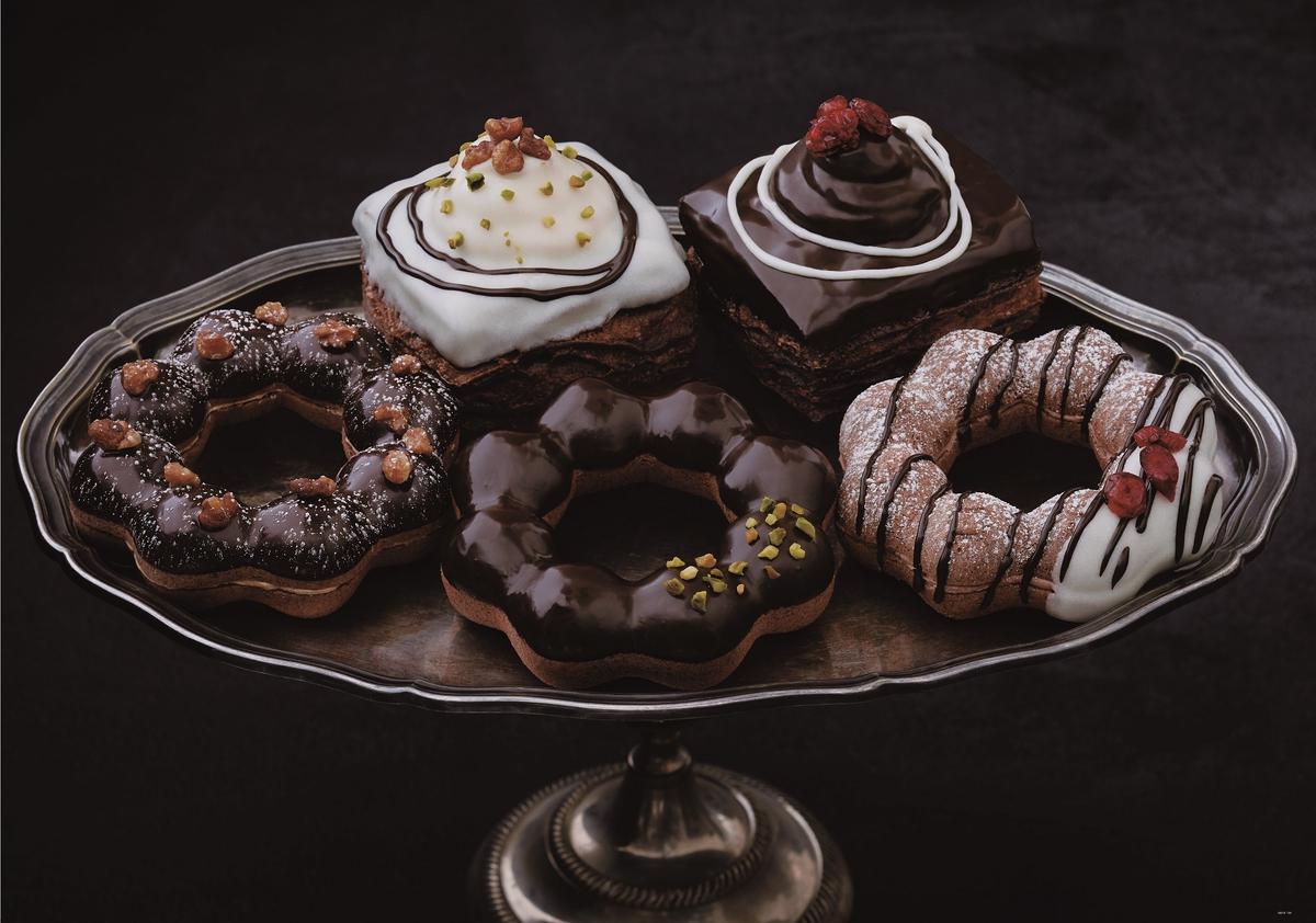 ミスド、鎧塚シェフのこだわり炸裂限定商品--ショコラ三昧のドーナツを