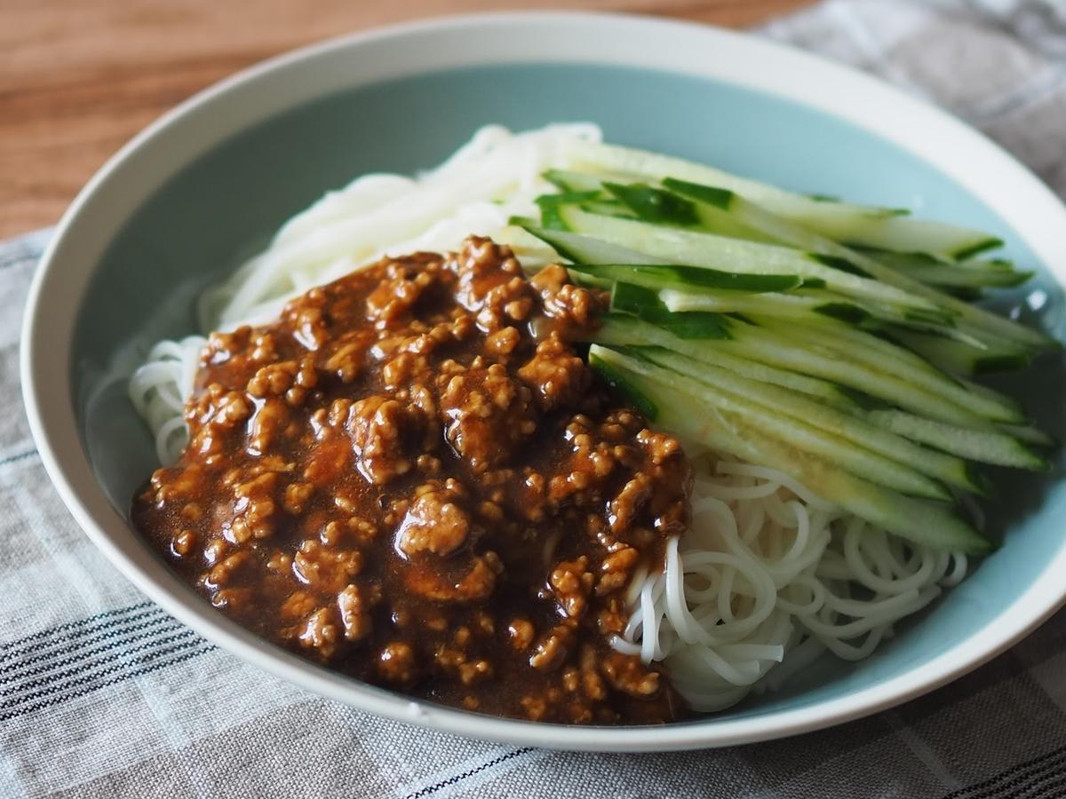 そうめんのマンネリを解消 甘辛い肉味噌が決め手 岩手 じゃじゃ麺 に大変身 トクバイニュース