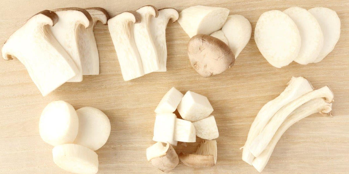 正しいエリンギの切り方や下処理とは？調理方法別で素材の食感の 