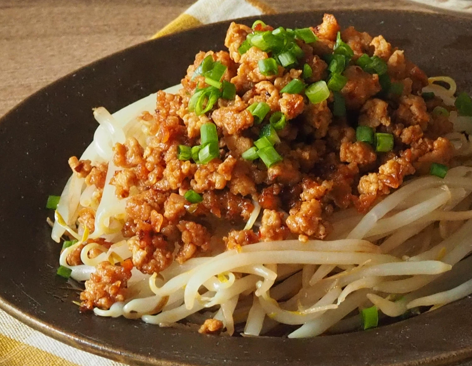 もやしのピリ辛ひき肉かけ トクバイニュース