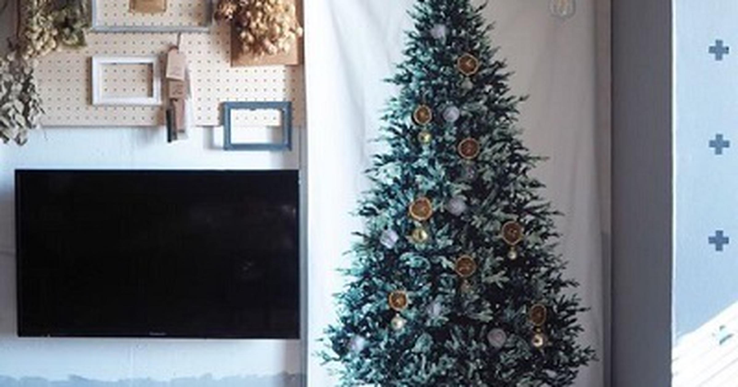 省スペースでクリスマスツリーが楽しめる「ツリータペストリー」が流行の予感 - トクバイニュース