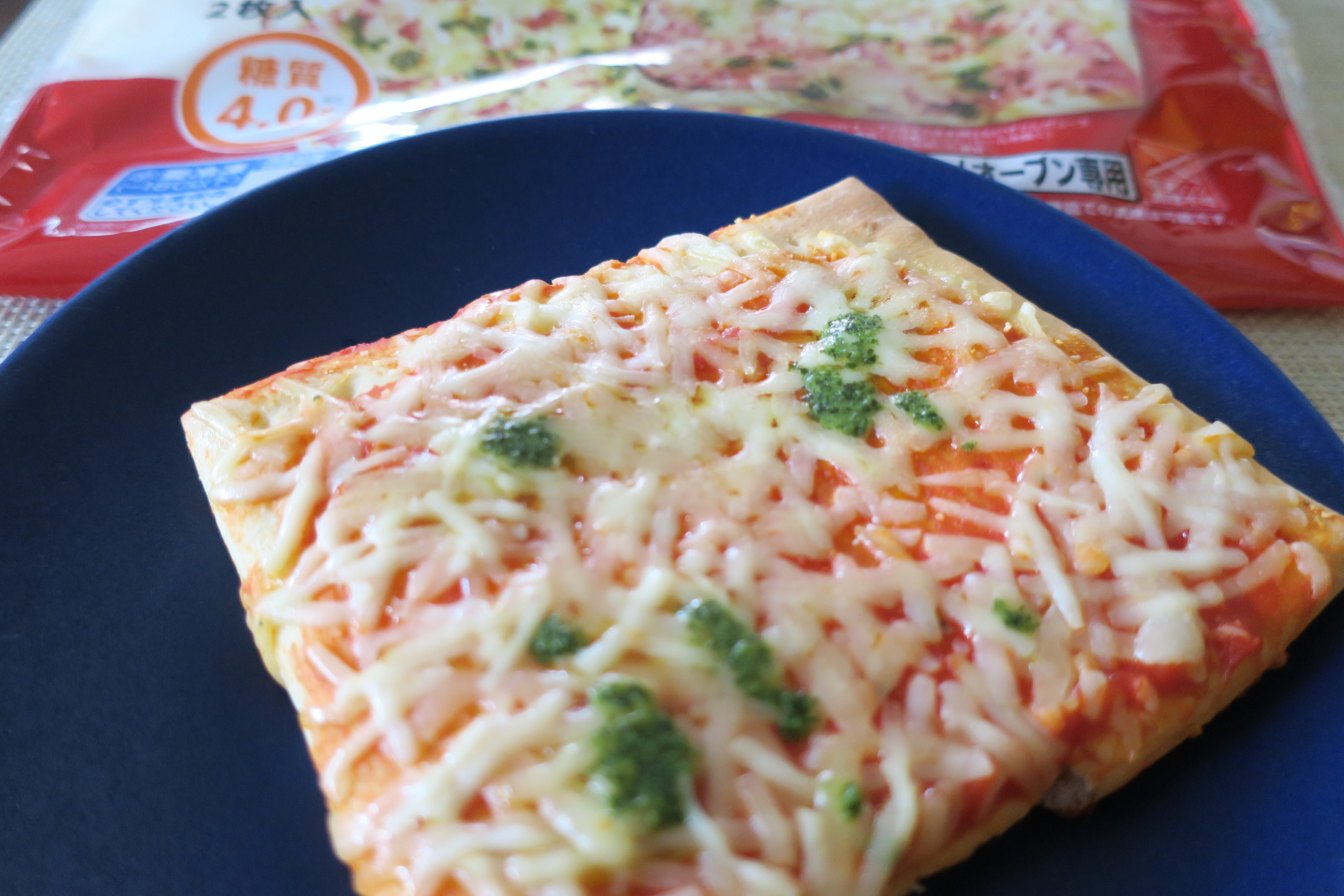 【シャトレーゼ】糖質86％カット&食物繊維たっぷりピザは実際のところ美味しいの？