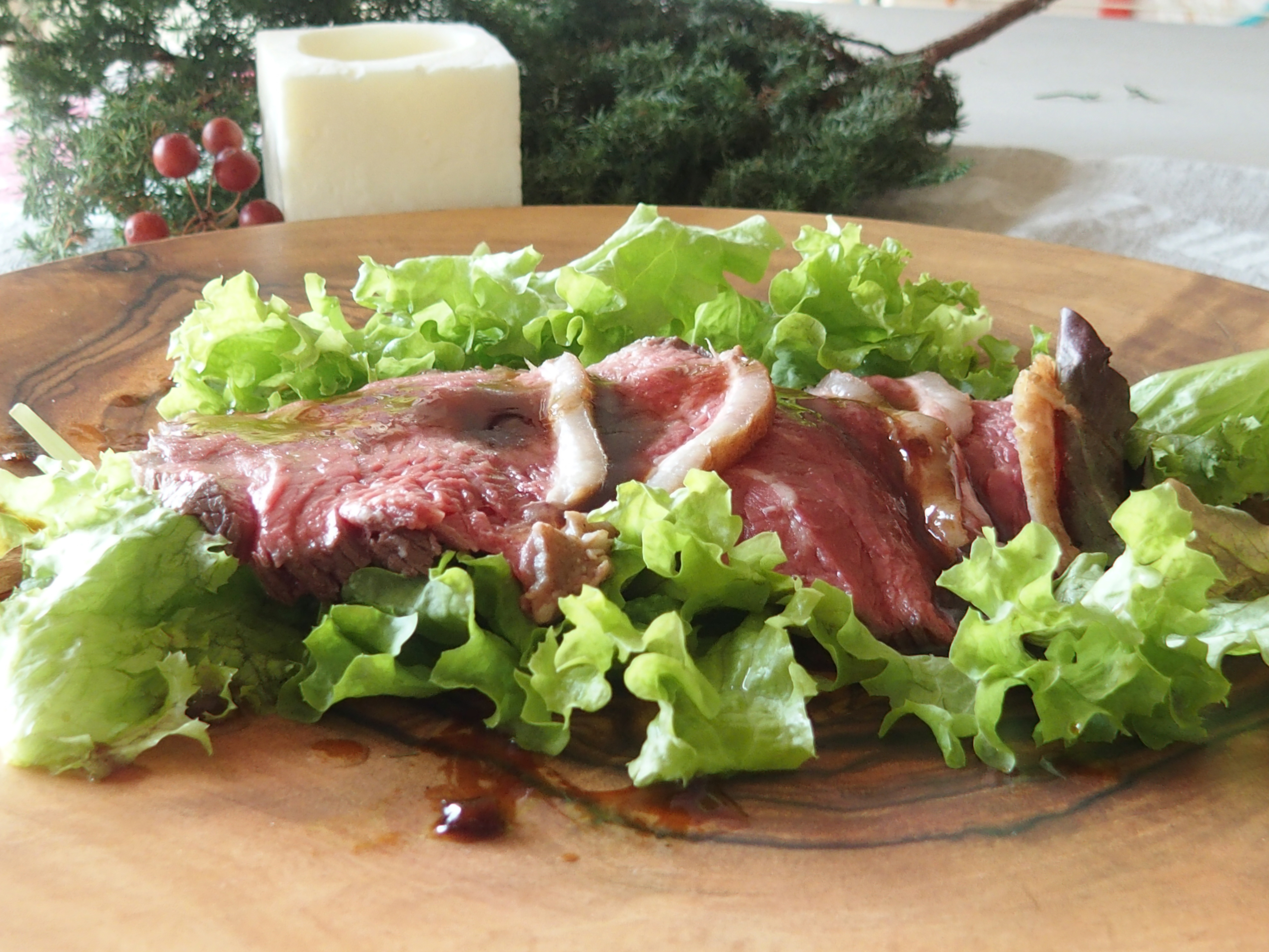 コストコの塊肉でクリスマスはローストビーフ! 簡単な作り方とソース3種