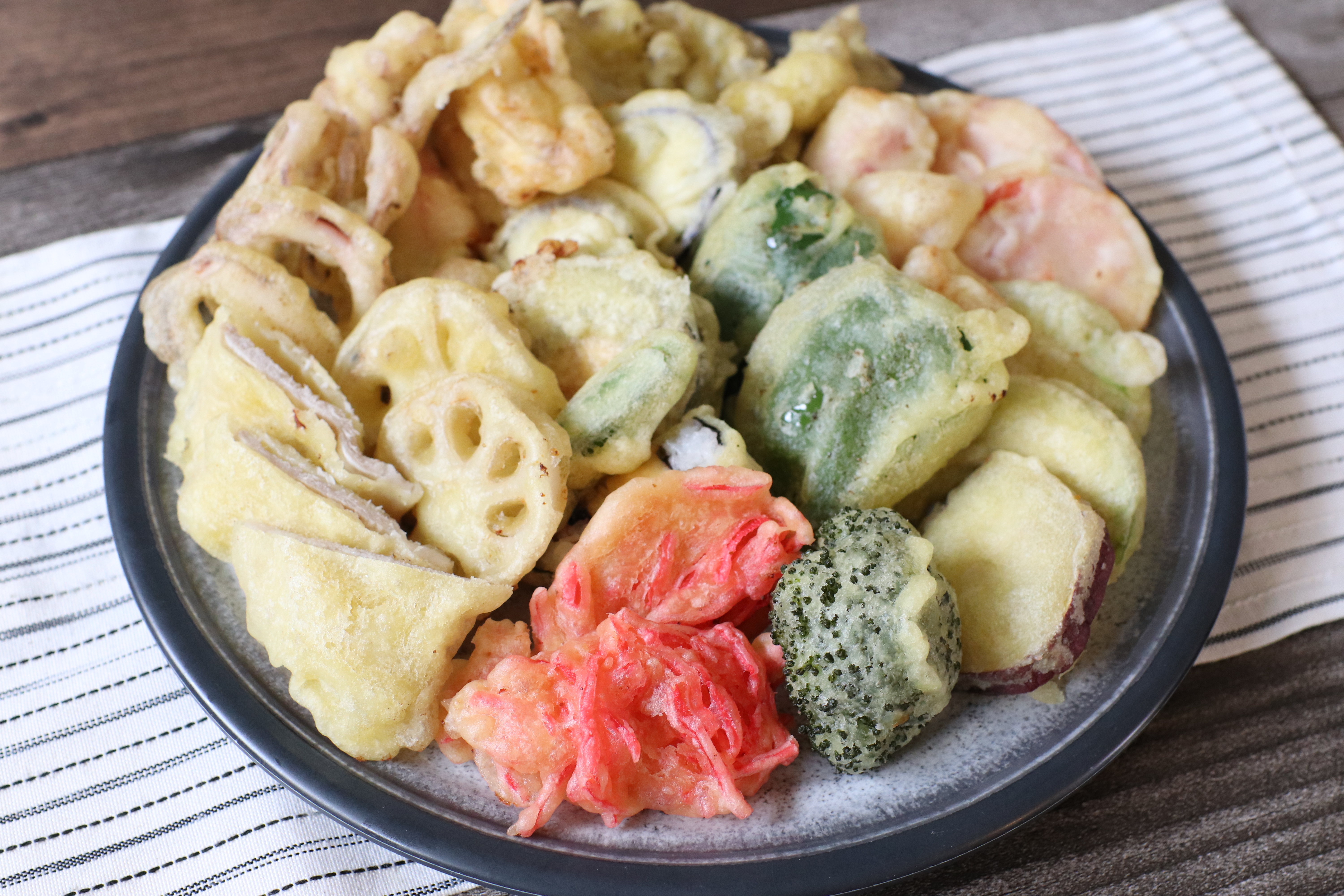 天ぷらの具材はどれがおすすめ？変わり種から安いネタまで全25品を実食ランキング！